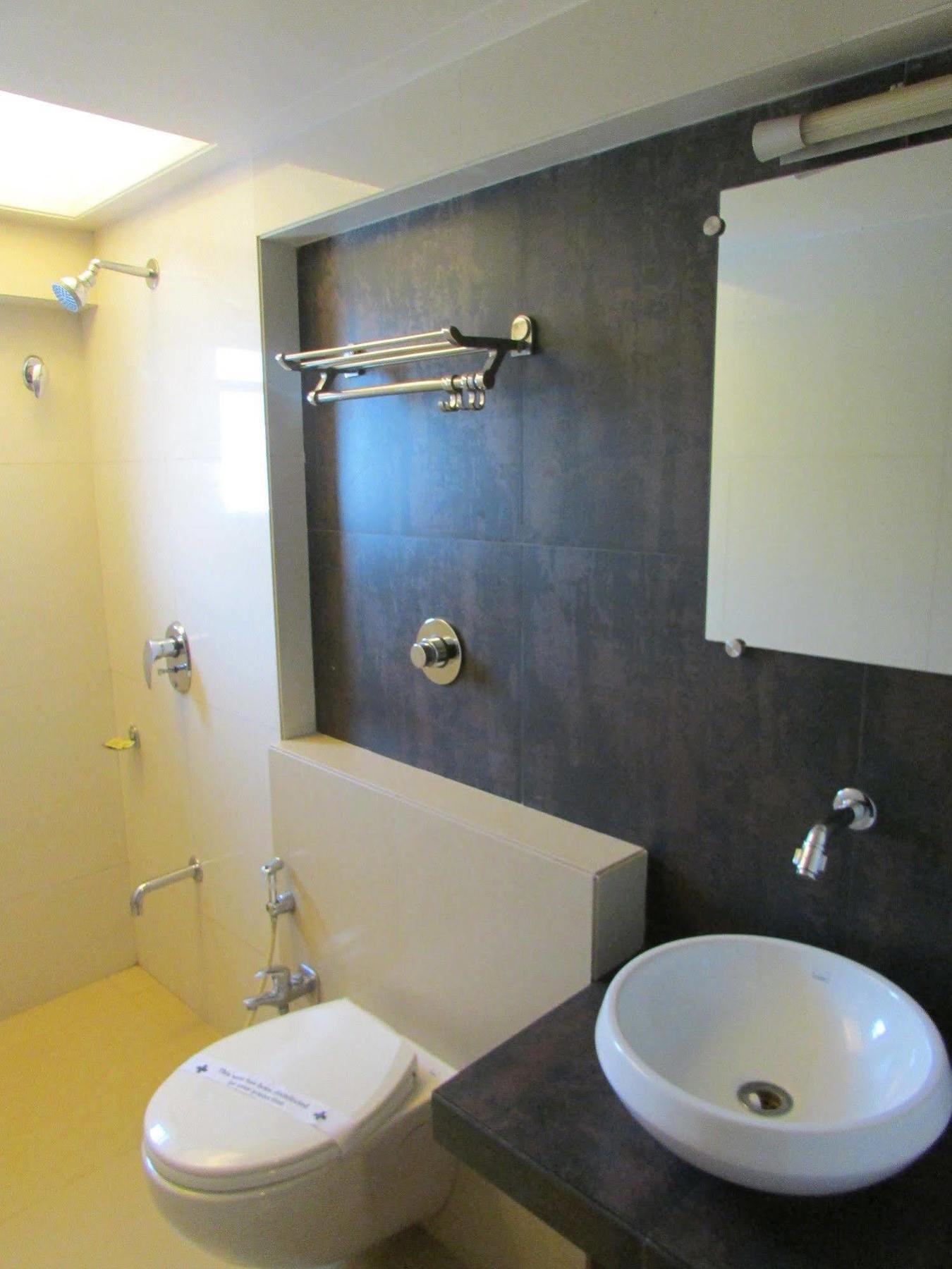 Hotel Mourya Residency Tháné Exteriér fotografie