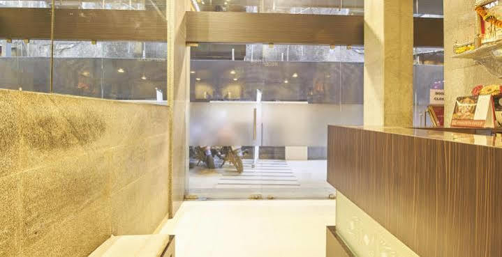 Hotel Mourya Residency Tháné Exteriér fotografie